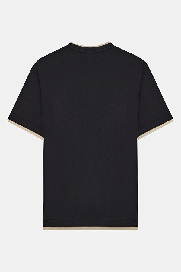 Siyah Bisiklet Yaka Garni Detaylı T-Shirt 4