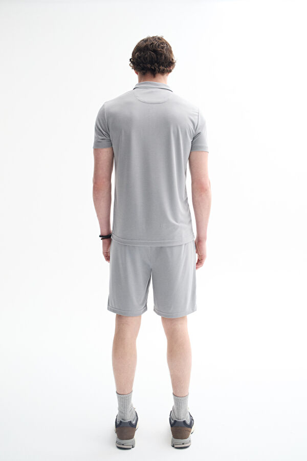 Gri Polo Yaka T-Shirt 2