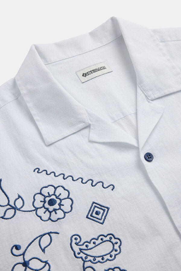 White Embroidered Resort Collar Shirt 6