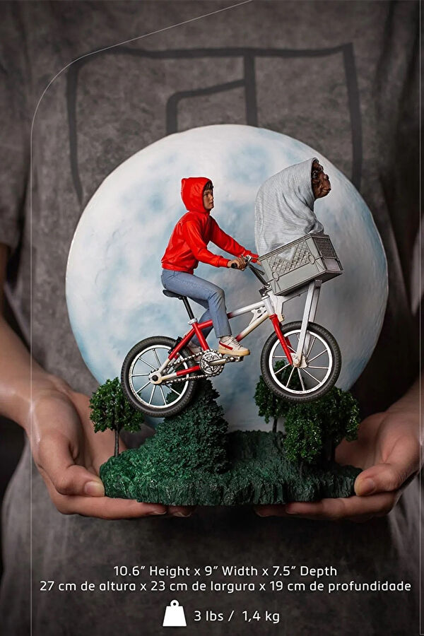 E.T. the Extra-Terrestrial - E.T. and Elliott Deluxe Limited Edition Heykel (LED Işıklı) 8