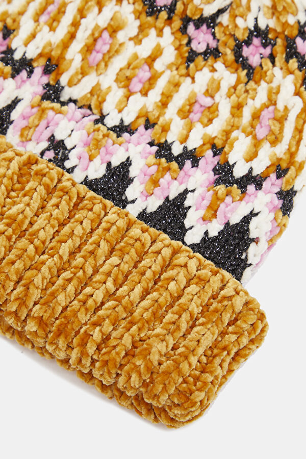 Multicolor Design Filled Beret 3