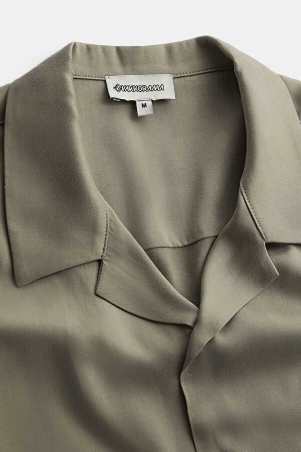 Khaki Resort Collar Shirt 3