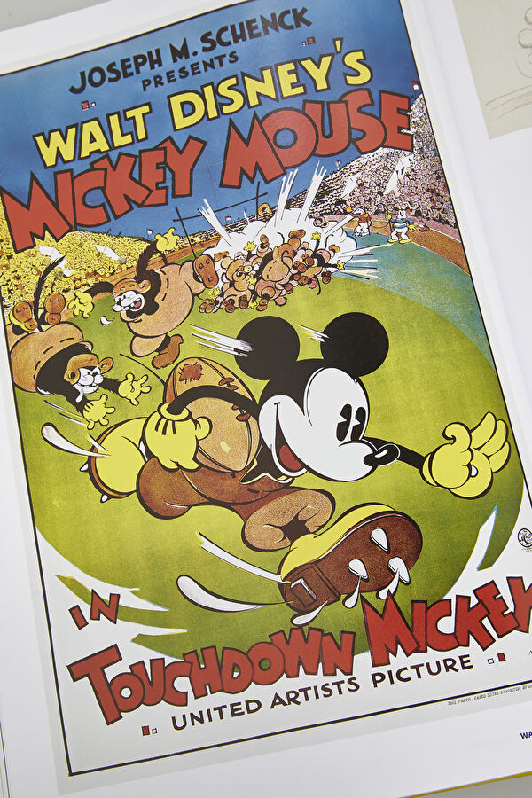 Walt Disney's Mickey Mouse: The Ultimate History 9