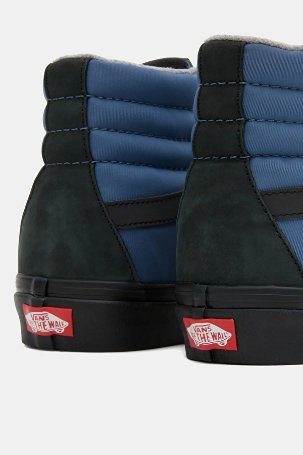 Black Sneaker 6