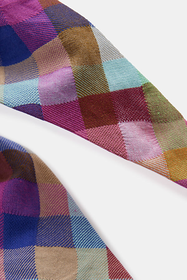 Multicolor Check Cleavage Blouse 3