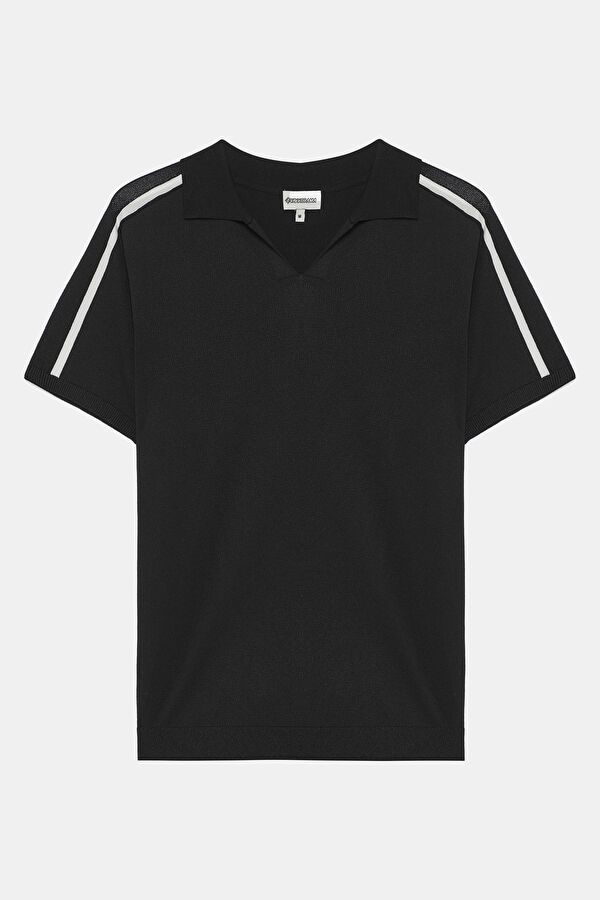 Black Tshirt