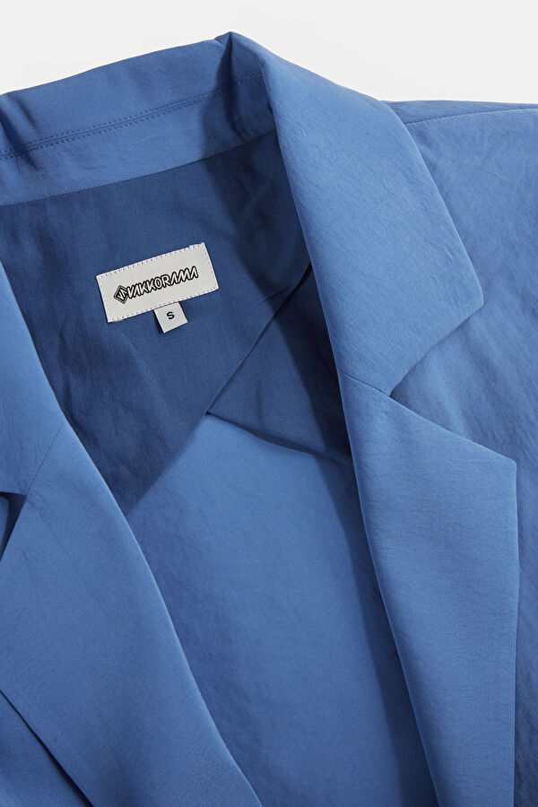 Women's Jacket with Blue Buttons 3