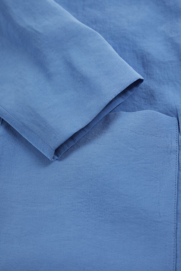 Women's Jacket with Blue Buttons 4