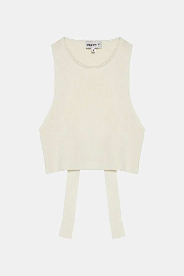 Ecru Bicycle Collar Blouse 4