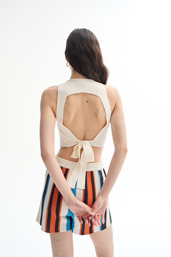 Ecru Bicycle Collar Blouse 2