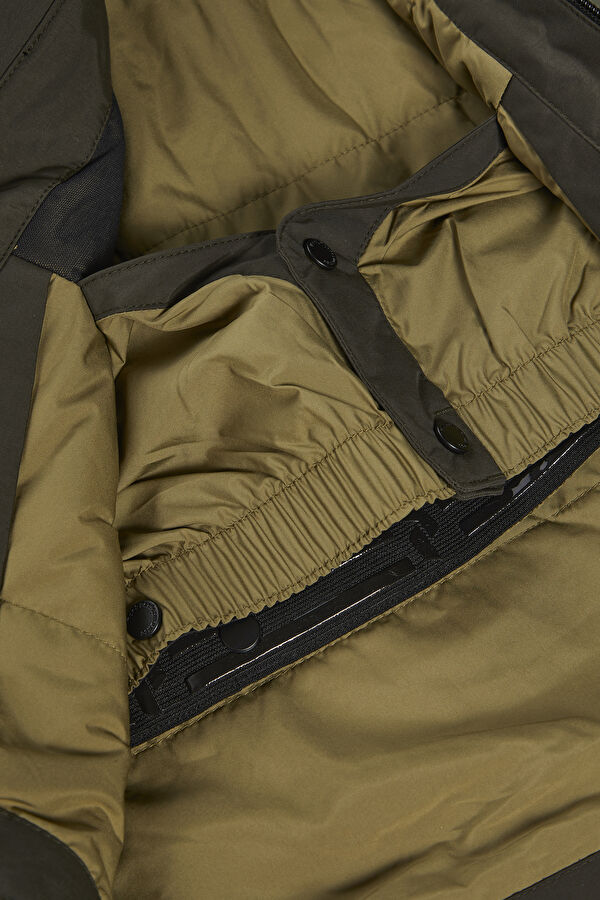 M 2L Stretch Haki Mont 11