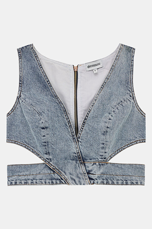 Blue Sleeveless Women's Blouse