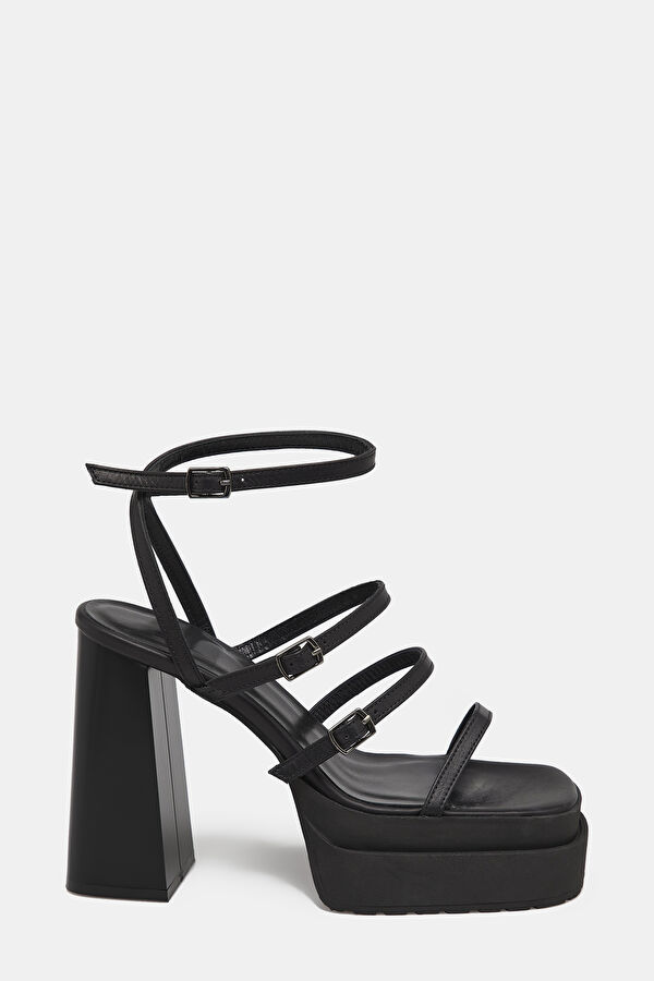 Black Shoe