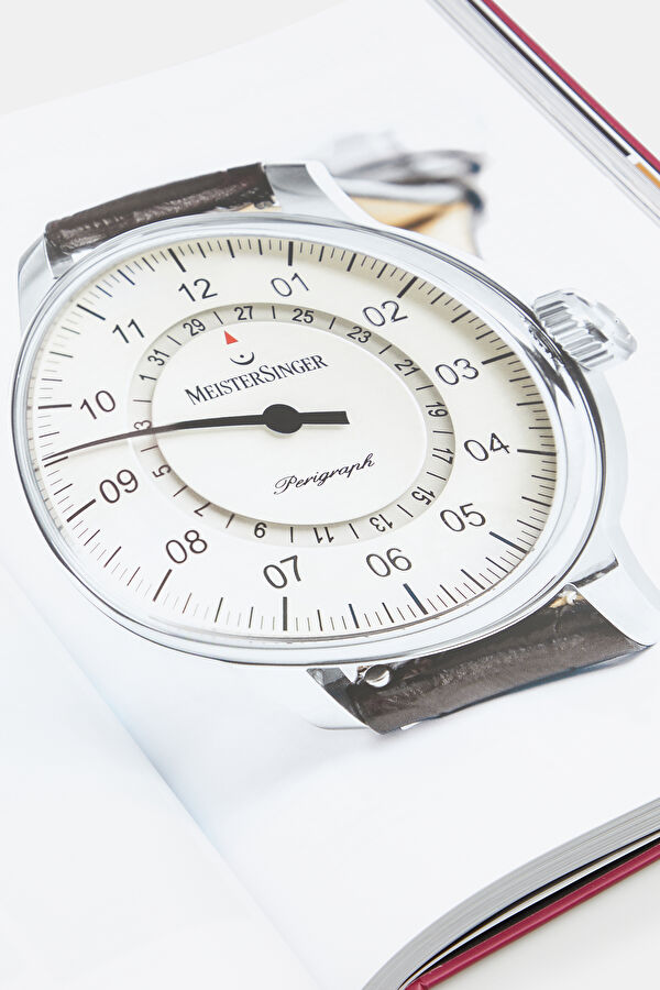 The Watch Book Compendium 8