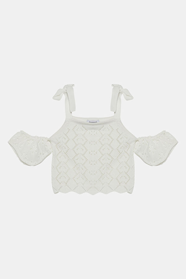 White Children's Blouse 2