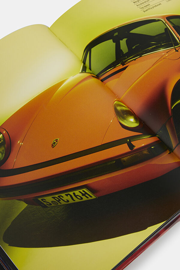 The Porsche 911 Book : New Revised Edition 12