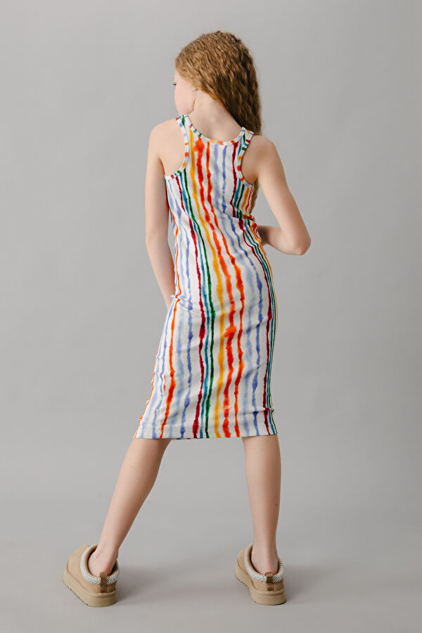 Multicolor Design Filled Dress 3