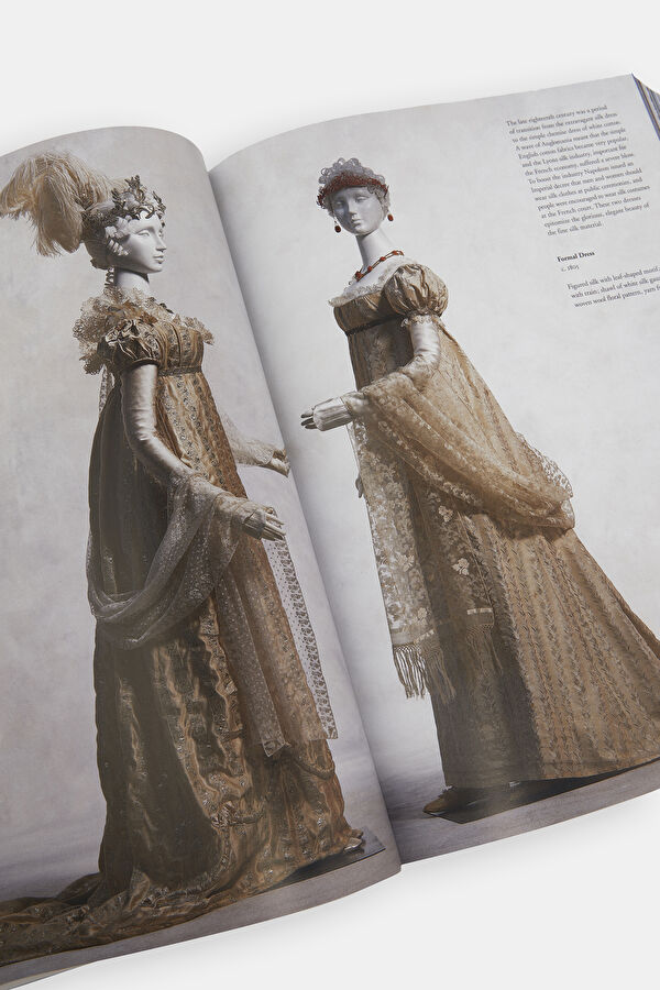 Fashion History From The 18Th To The 20T 11