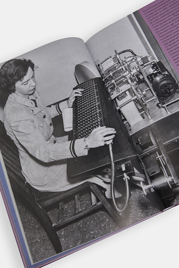 The Computer. A History From The 17Th 12