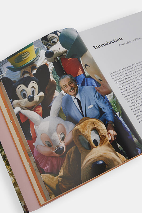 Walt Disney’S Disneyland 6
