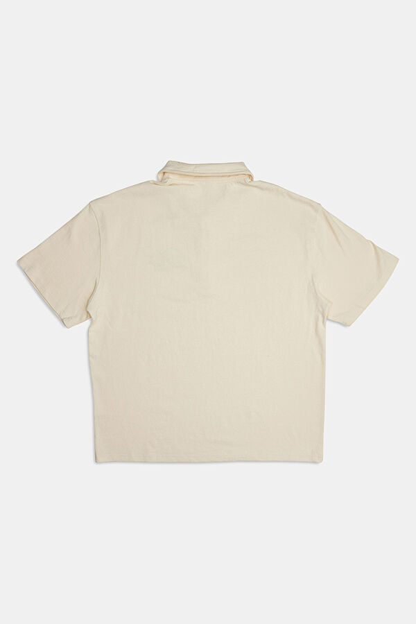 Oversize Bej Polo Yaka Baskılı T-Shirt 2