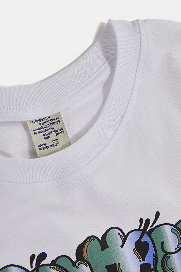 Beyaz O Yaka Kadın T-Shirt 3