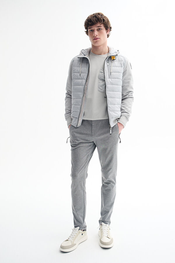 Gri Mont 2