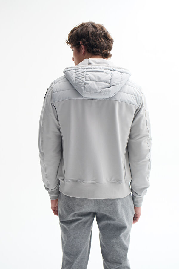 Gri Mont 3