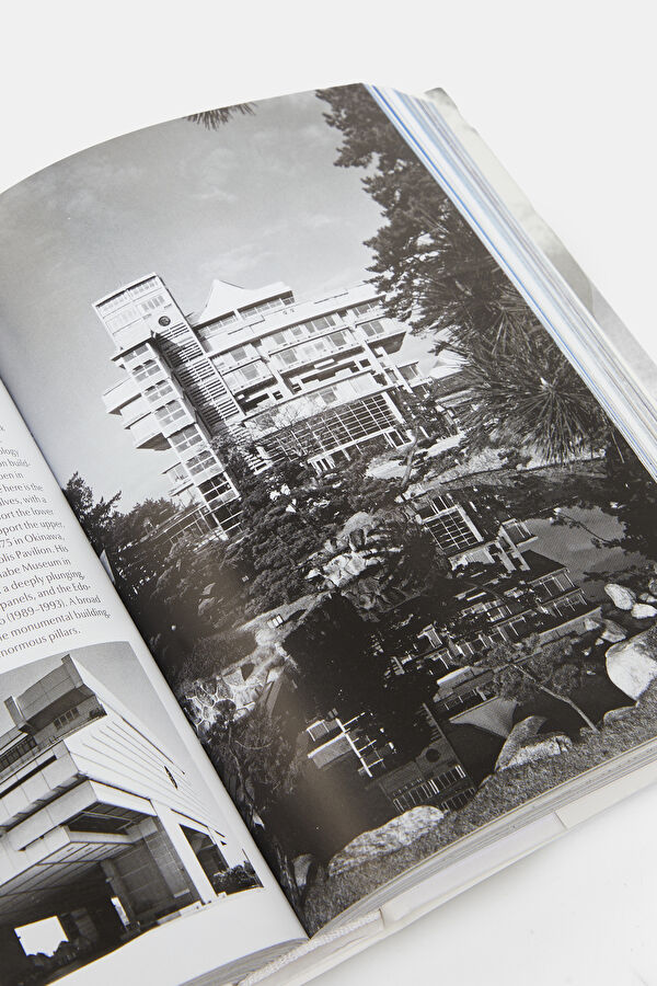 Modern Architecture A-Z - Bibliotheca Un 8