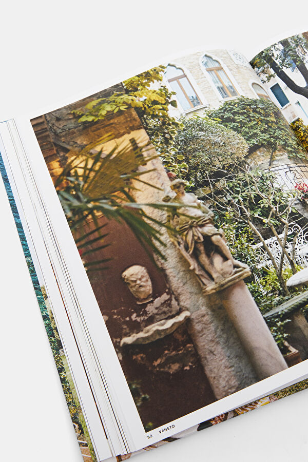Great Escapes Italy - The Hotel Book 8