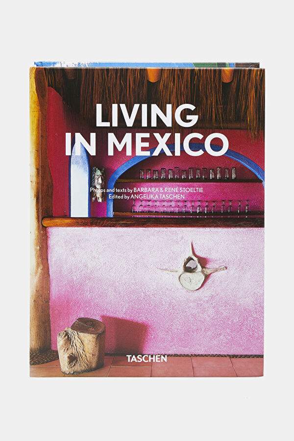 Living in Mexico. 45th Ed.