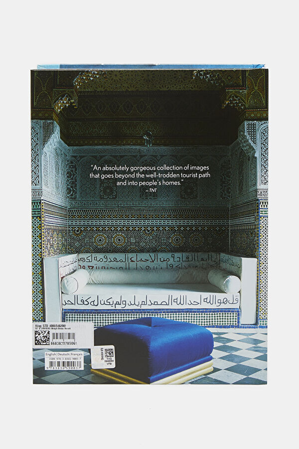 Living in Morocco. 45th Ed. 3