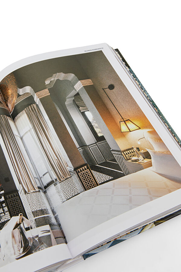 Living in Morocco. 45th Ed. 7