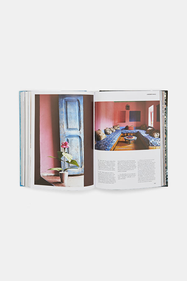 Living in Morocco. 45th Ed. 10