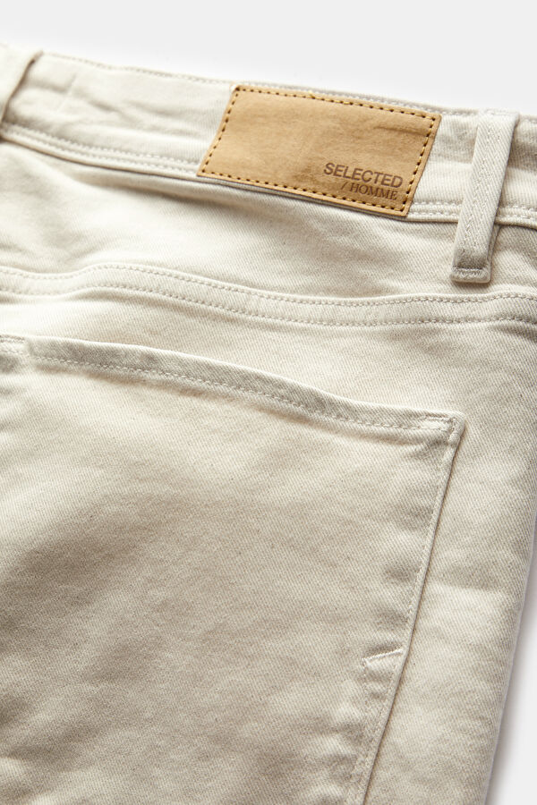 Off-white slim-fit jeans for men. 8