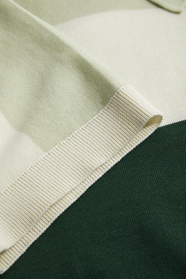 Cream Diagonal Striped Tshirt 4