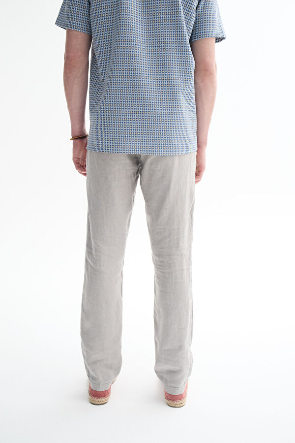 Light Grey Trousers 2