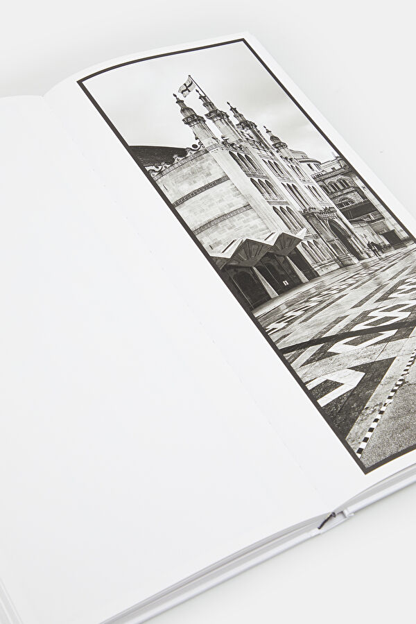 Multicolor Book 7