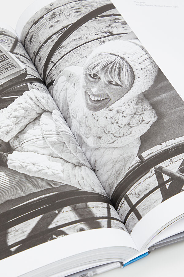 The Ultimate Ski Book 9