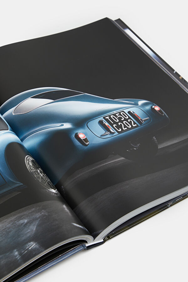 The Classic Cars Book 11