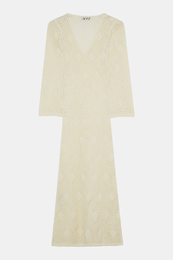 White Maxi Dress 2