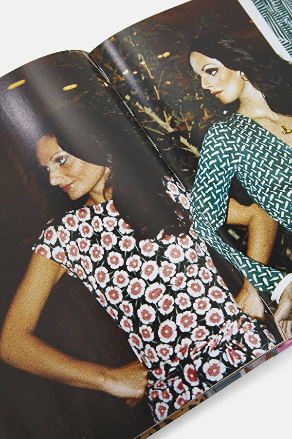 DVF: Woman Before Fashion 13