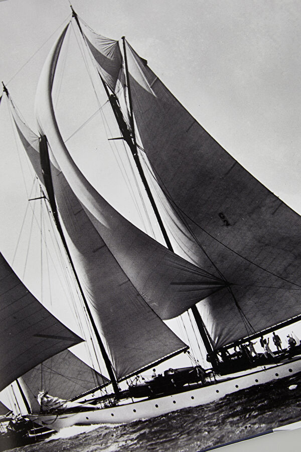 On The Water 1000 Yachts/Mystic 11