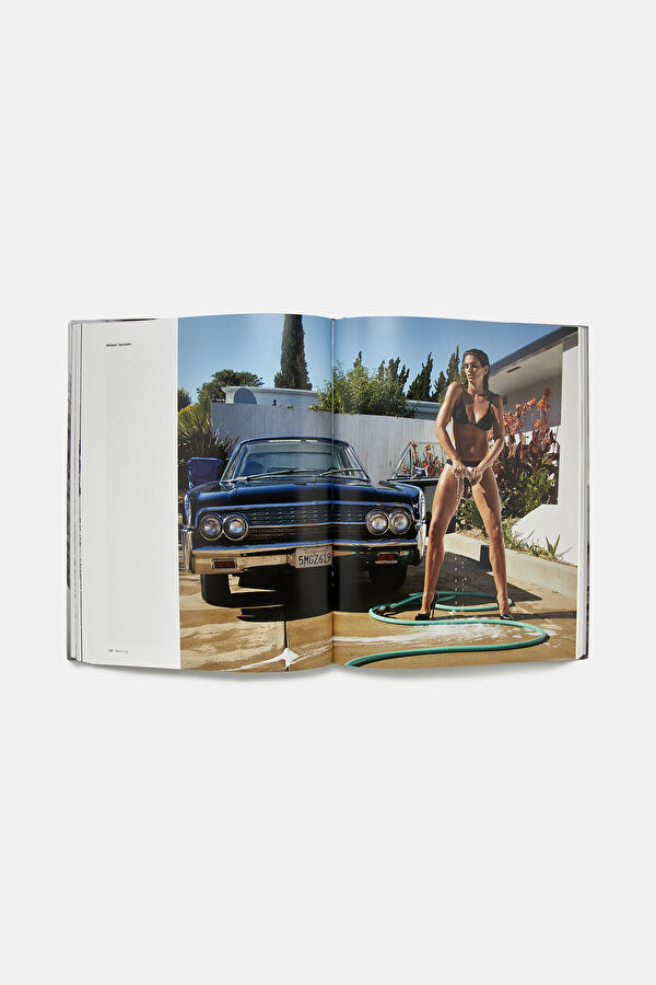 Multicolor Book 6
