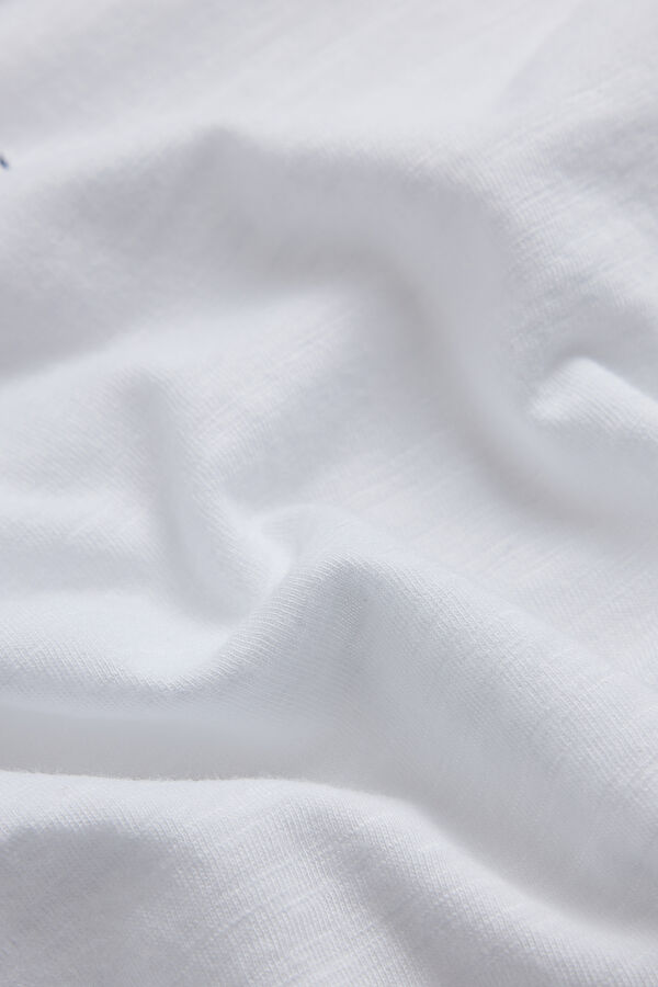 Beyaz V Yaka T-Shirt 3