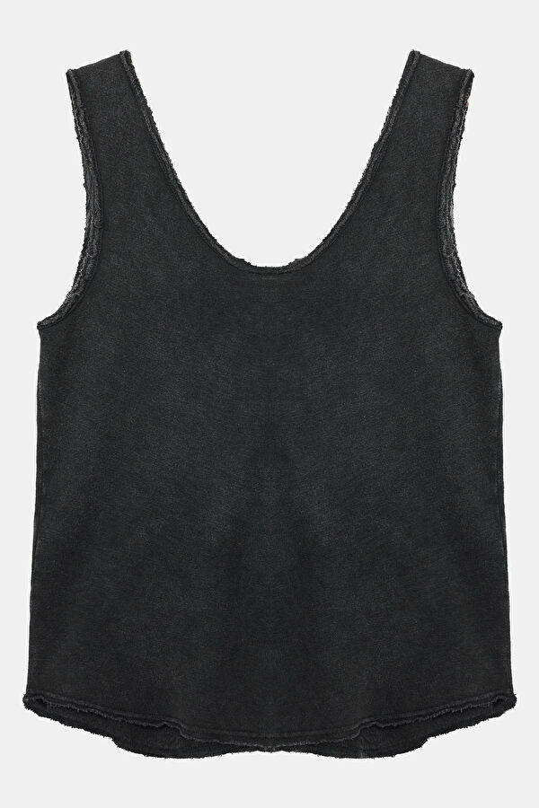 Siyah V Yaka T-Shirt 2