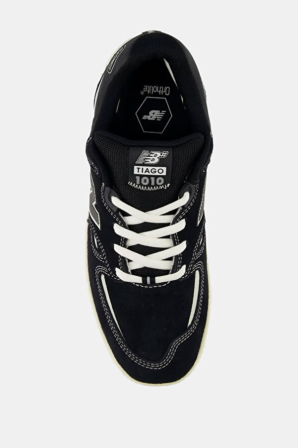 Black Sneaker 4