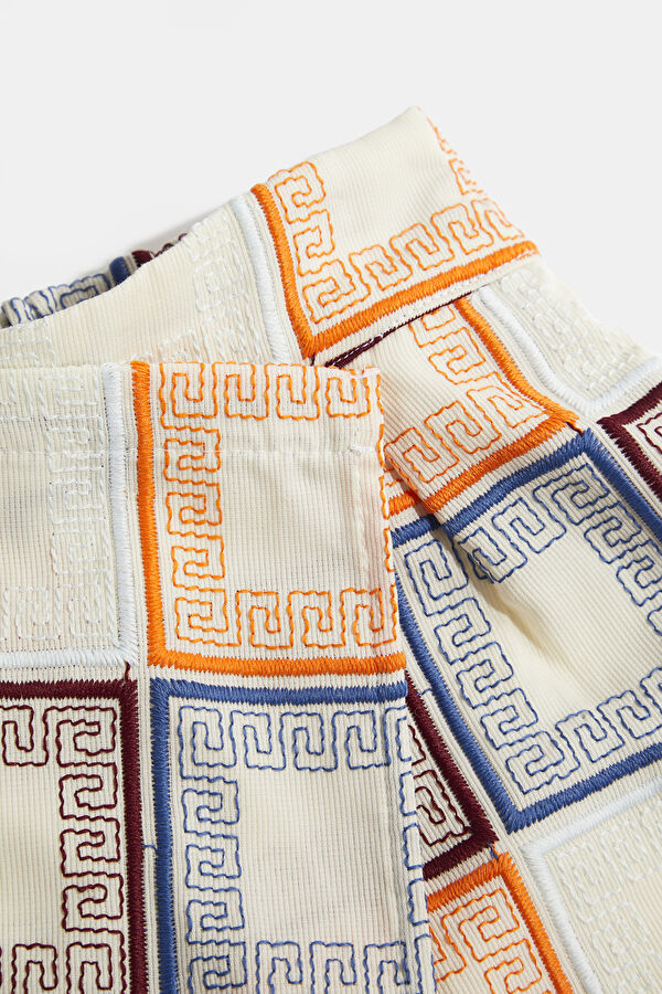 Multicolor Design Filled Skirt 3