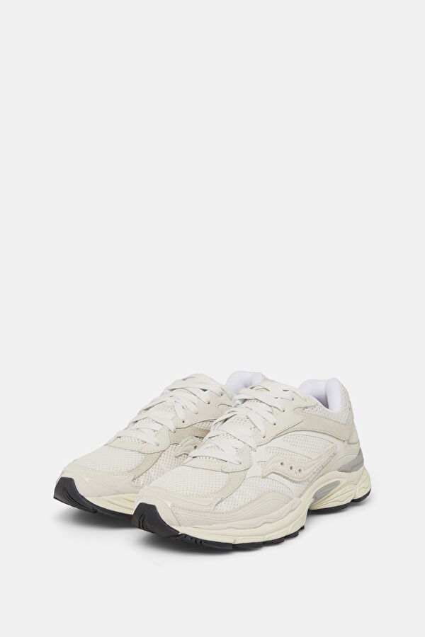 Progrid Omni White Men's Sports Shoes 2