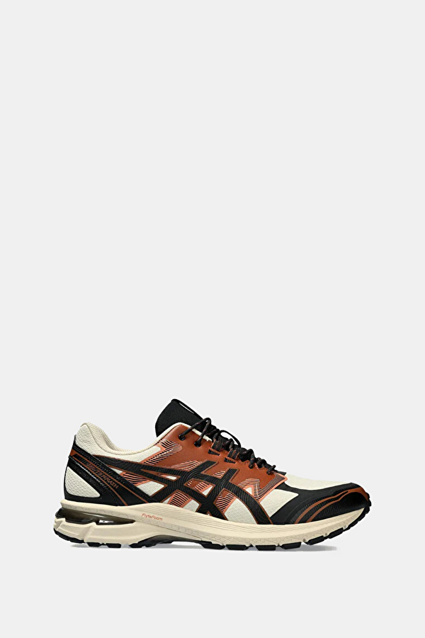 Cream Sneaker